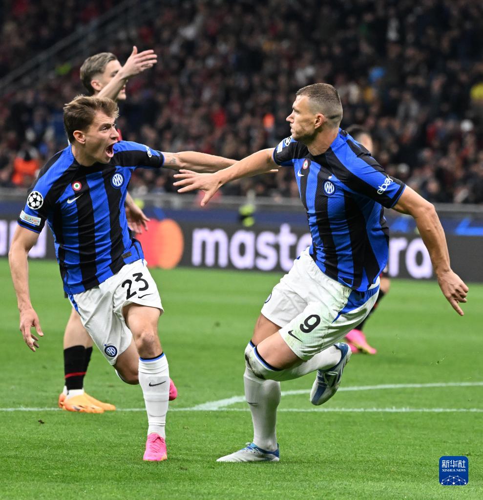 若日尼奥代表弗拉门戈赢下南美解放者杯，生涯再添重要冠军（弗拉门戈问鼎南美解放者杯，若日尼奥生涯再添重磅冠军）