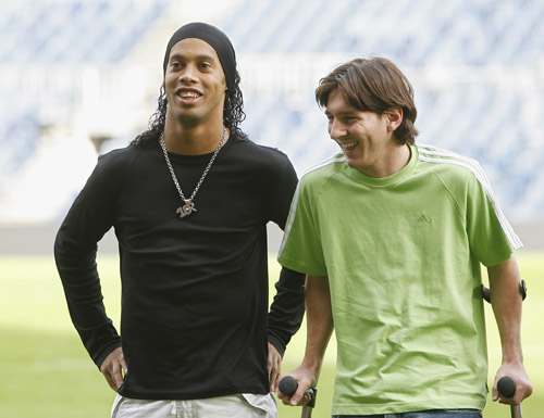 前英冠球员：瓜帅毁了英式足球，现在大家都从后场发起进攻（前英冠球员：瓜帅让英式足球走样，如今各队一律从后场组织进攻）