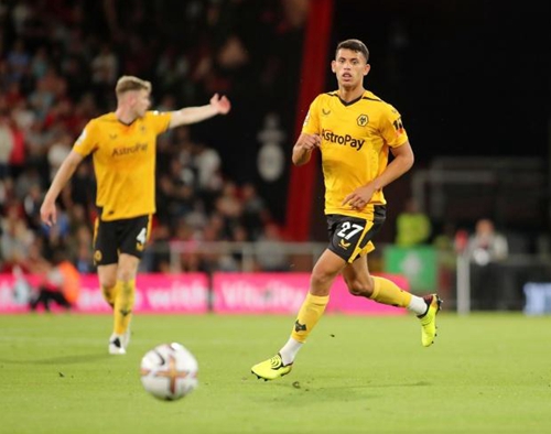 中甲半场：丹克莱尔1射1传，高华泽破门，石家庄功夫2-0大连鲲城（中甲半场战报：丹克莱尔一传一射，高华泽建功，石家庄功夫暂2-0领先大连鲲城）