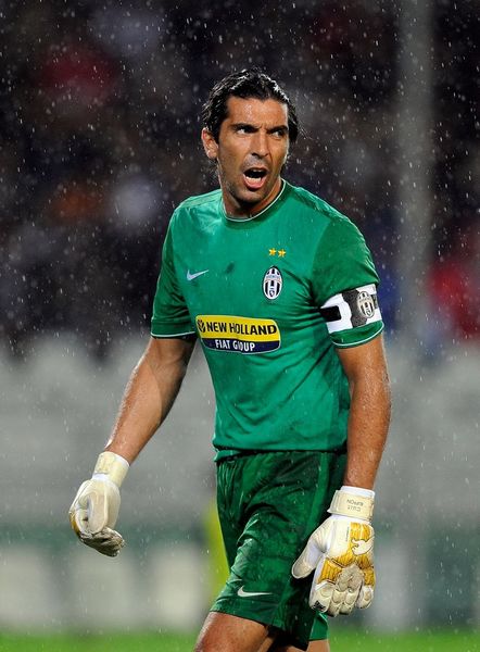 雷迪克：巴恩斯已蜕变成联盟顶级全能球员，而且仍在进步