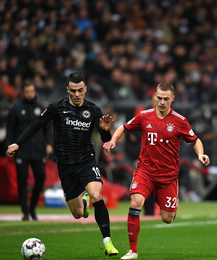 观察：法兰克福欲免签17岁让热亚尔，他已上演巴黎一队首秀（法兰克福欲免签17岁新星让热亚尔 已完成巴黎一线队首秀）