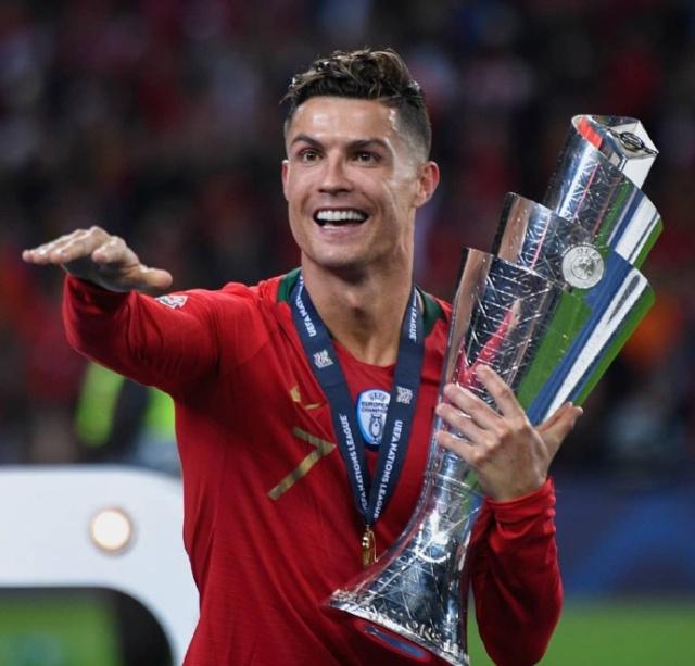 意媒：弗拉泰西对自己在国米的处境失望，愿意考虑冬窗离队